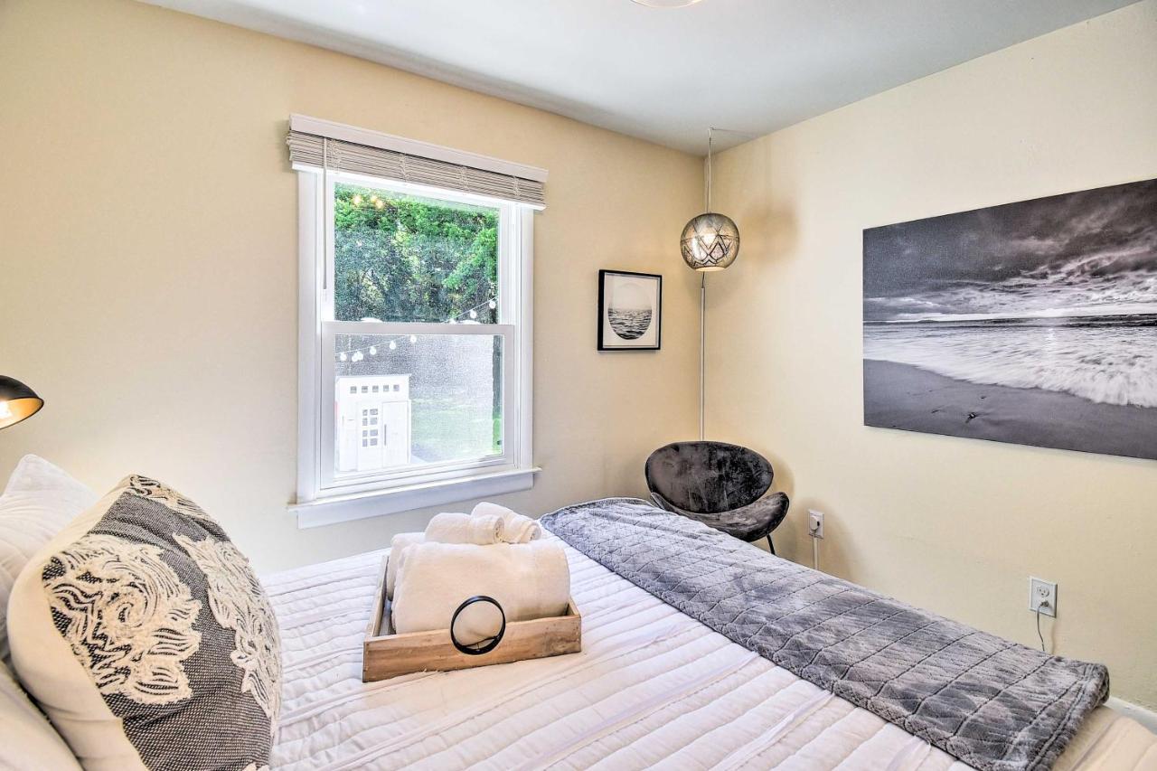 Charming Hampton Home With Yard 2 Mi To Beach! Eksteriør billede