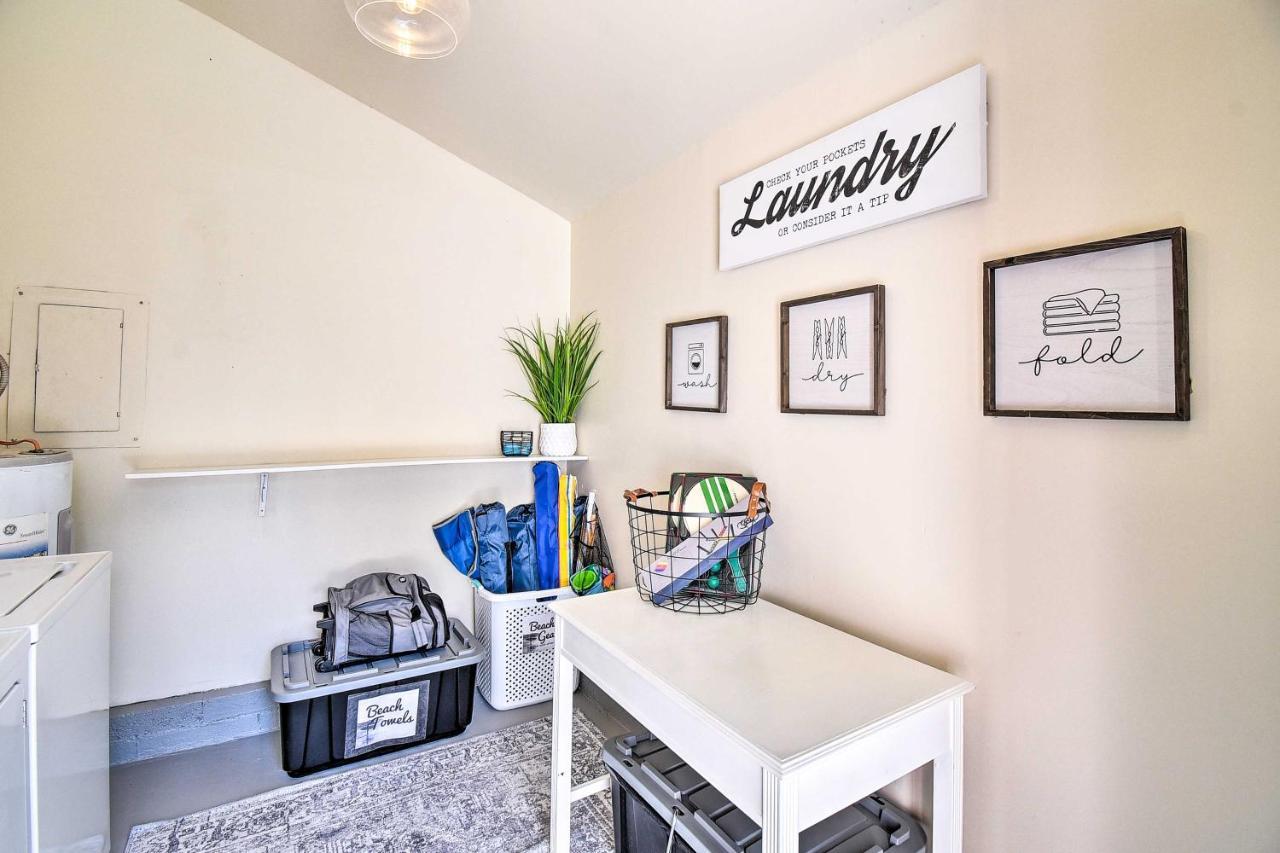 Charming Hampton Home With Yard 2 Mi To Beach! Eksteriør billede